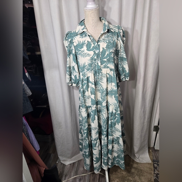TCEC Paradise Found Green Palm Print Midi Dress Size M - Picture 6 of 9